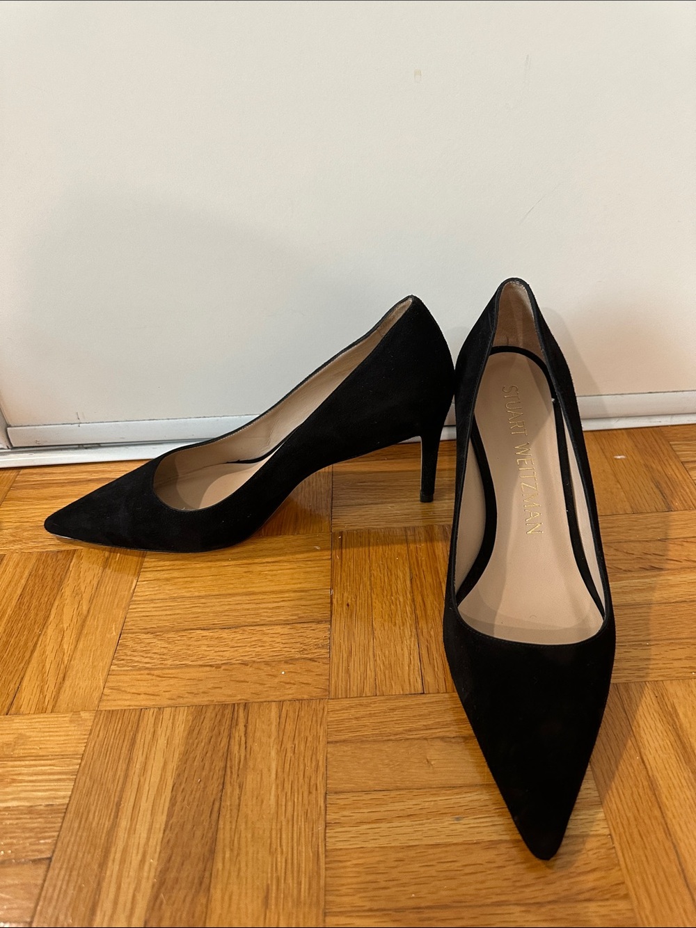 Stuart Weitzman Black Suede Pointed-Toe Pumps - Picture 2 of 4